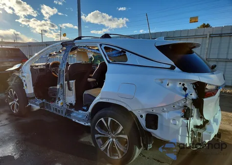 2018 Lexus Rx 350 L z USA, uszkodzony, nr VIN JTJDZKCA0J2008903